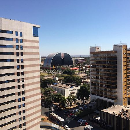 Apart Hotel No Coracao De Brasilia Kubitschek Plaza Exteriör bild